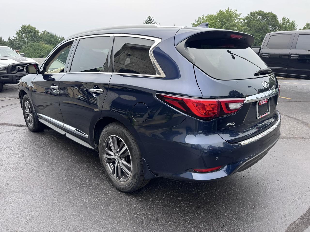 Infiniti QX60 2019.5 LUXE AWD 2019