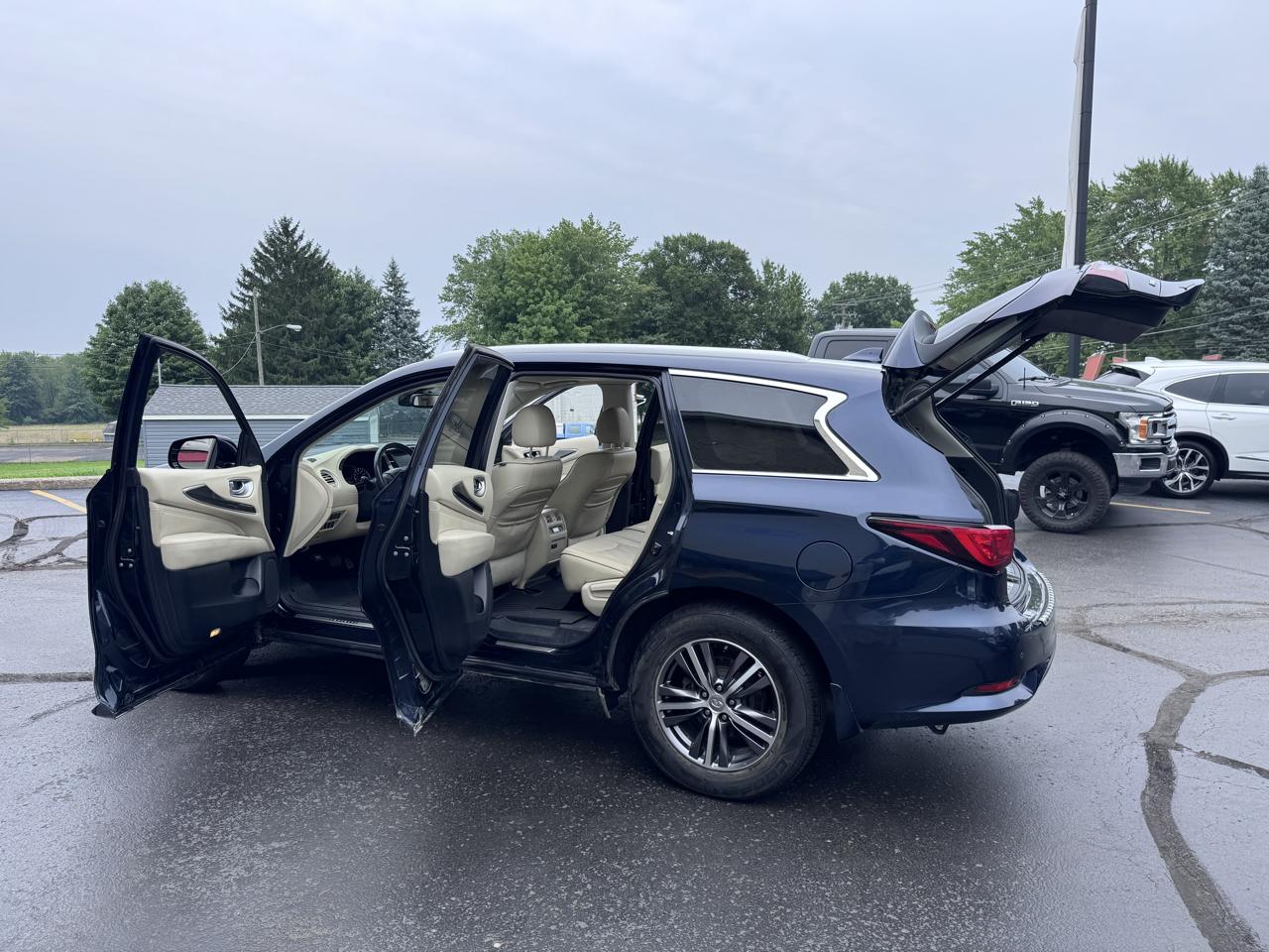 Infiniti QX60 2019.5 LUXE AWD 2019