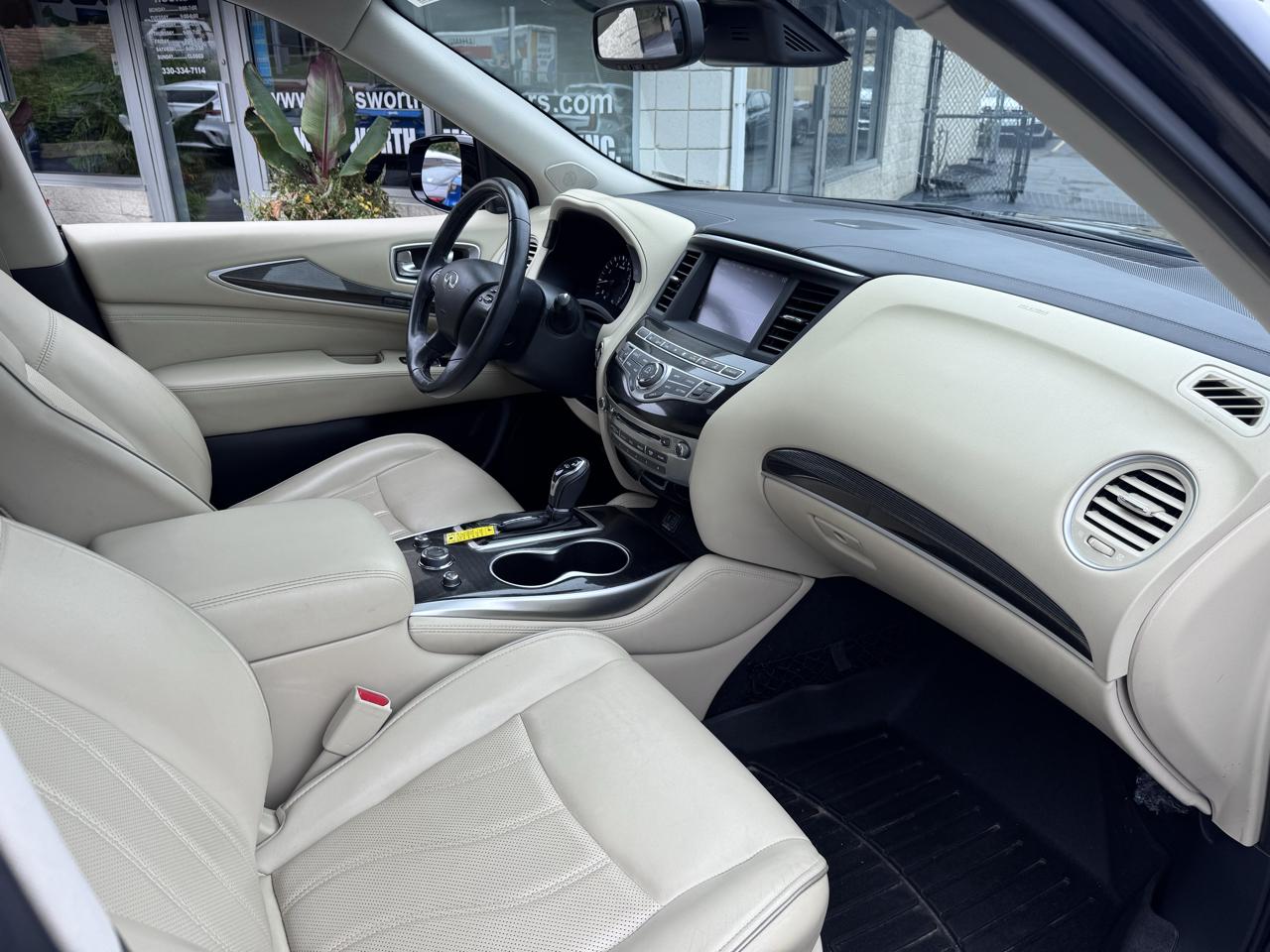 Infiniti QX60 2019.5 LUXE AWD 2019