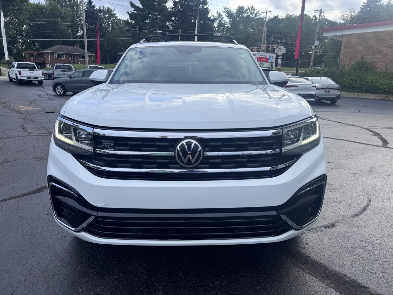 Volkswagen Atlas 2021.5 3.6L V6 SE w/Technology R-Line 4MOTION 2021