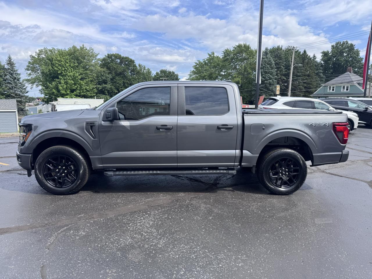 Ford F-150 STX 4WD SuperCrew 5.5' Box 2024