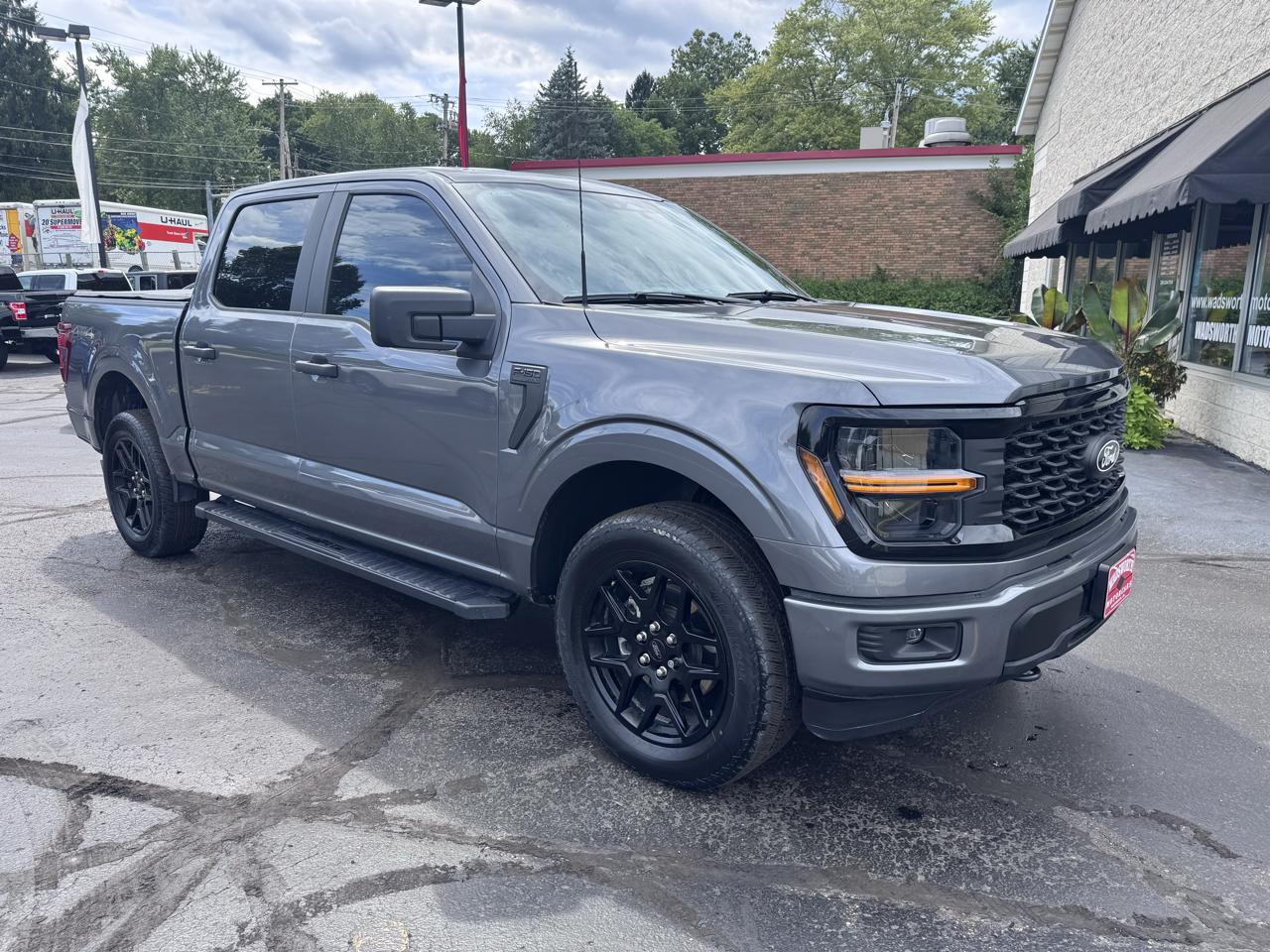 Ford F-150 STX 4WD SuperCrew 5.5' Box 2024