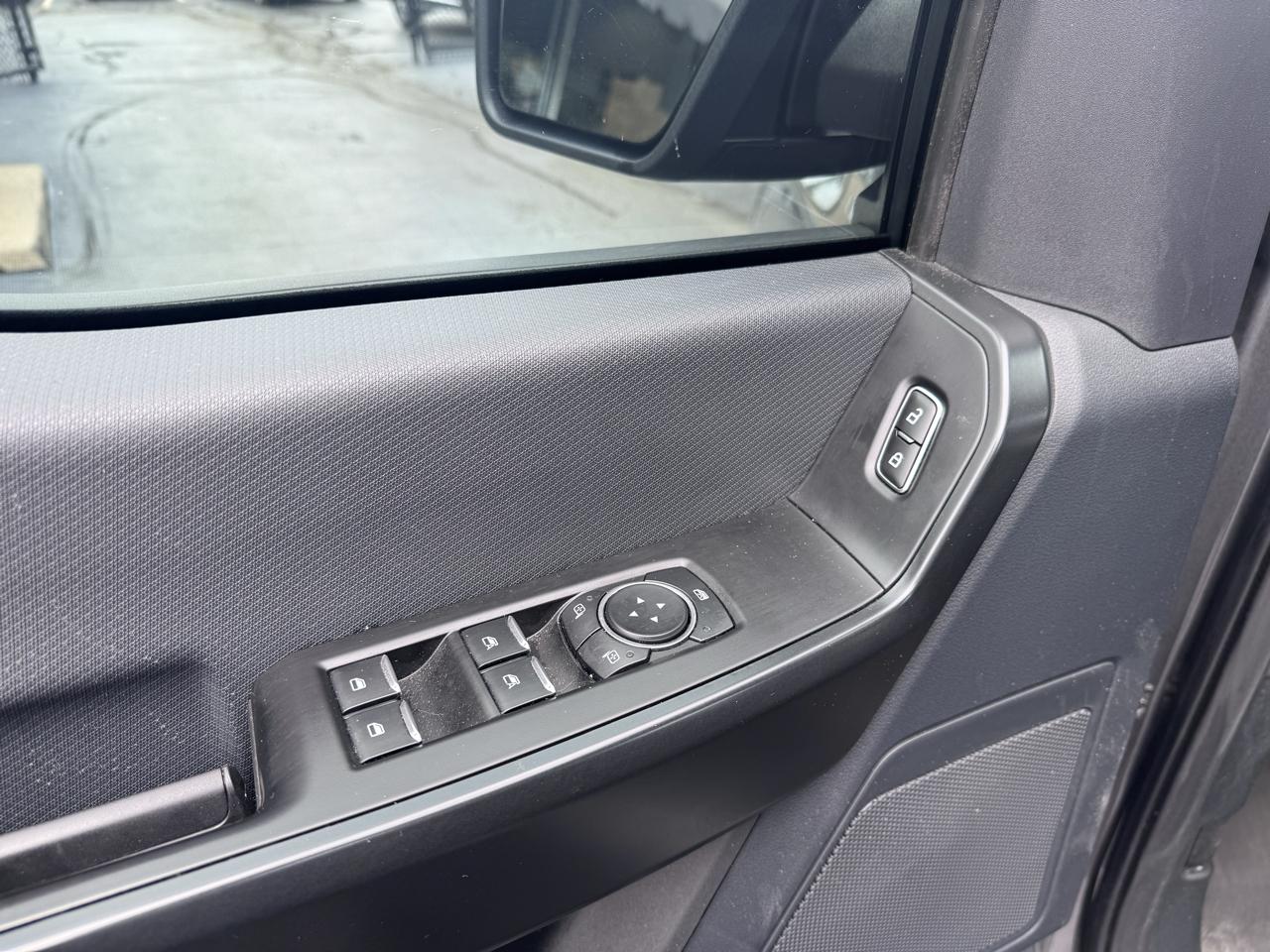 Ford F-150 STX 4WD SuperCrew 5.5' Box 2024