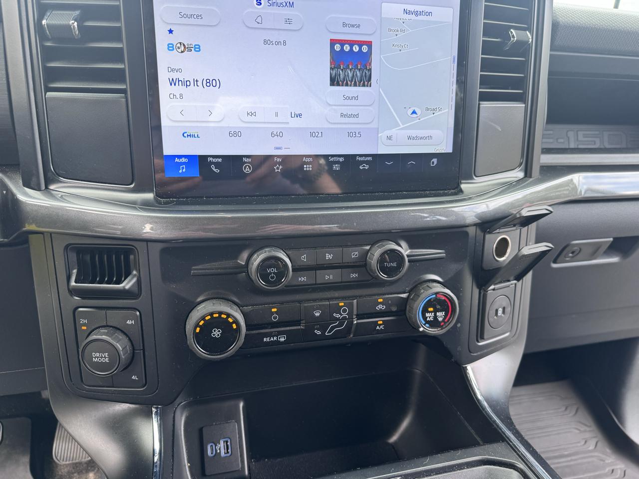 Ford F-150 STX 4WD SuperCrew 5.5' Box 2024