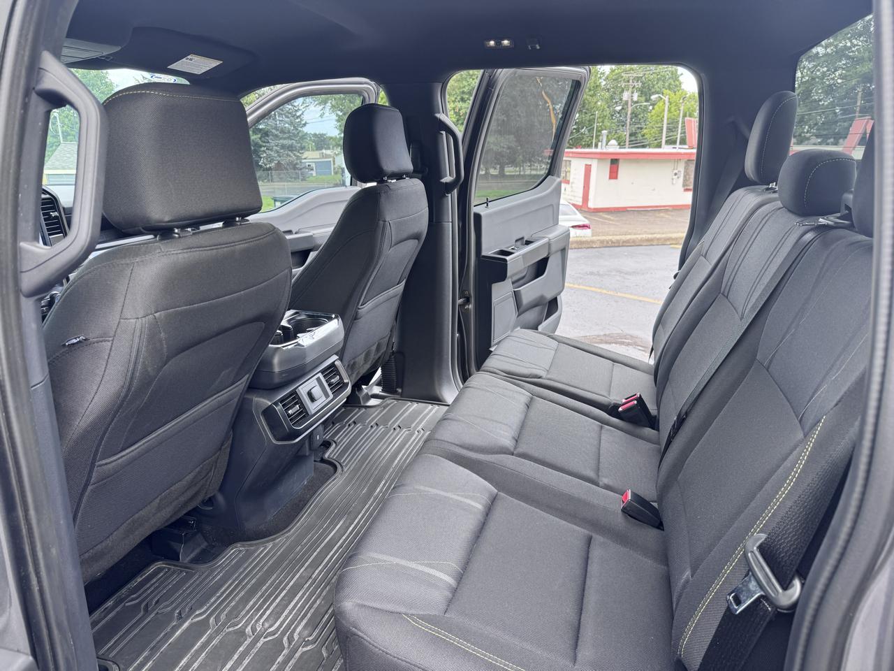 Ford F-150 STX 4WD SuperCrew 5.5' Box 2024