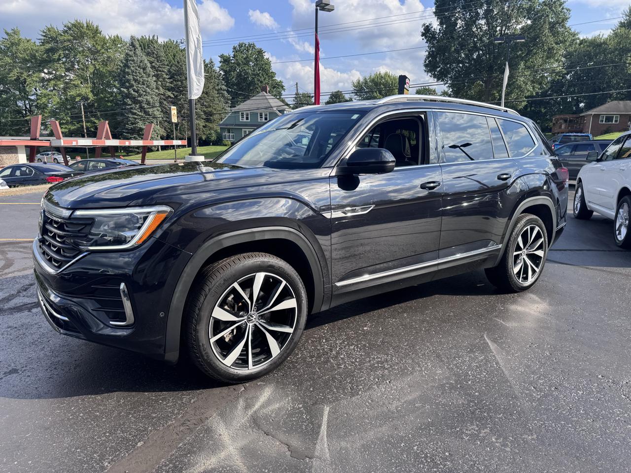 Volkswagen Atlas 2.0T SEL Premium R-Line 4MOTION 2024