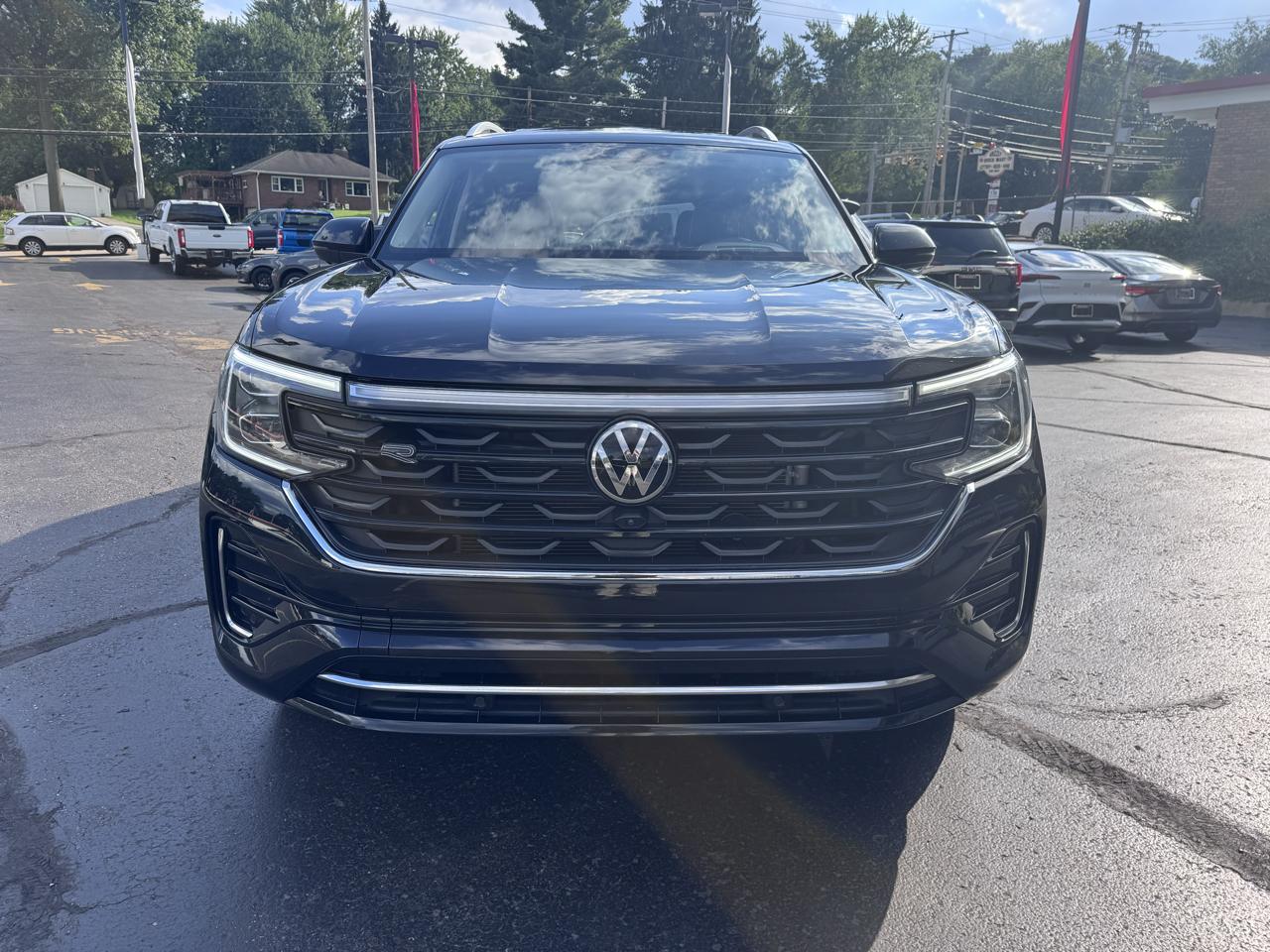 Volkswagen Atlas 2.0T SEL Premium R-Line 4MOTION 2024