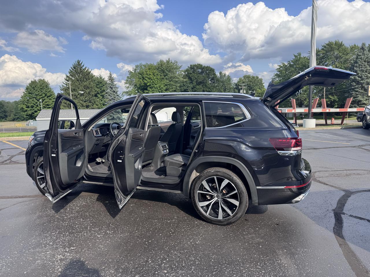 Volkswagen Atlas 2.0T SEL Premium R-Line 4MOTION 2024