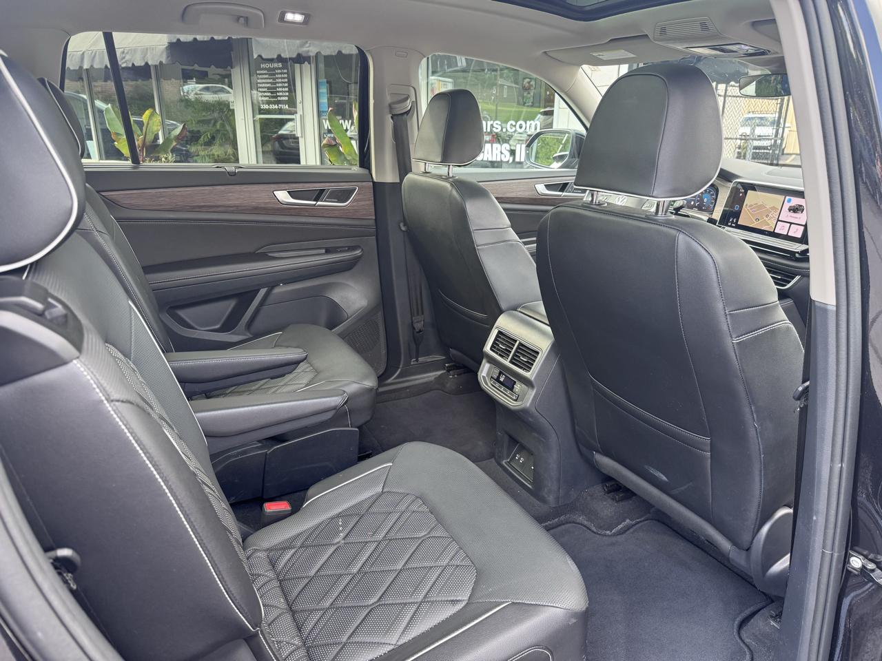 Volkswagen Atlas 2.0T SEL Premium R-Line 4MOTION 2024