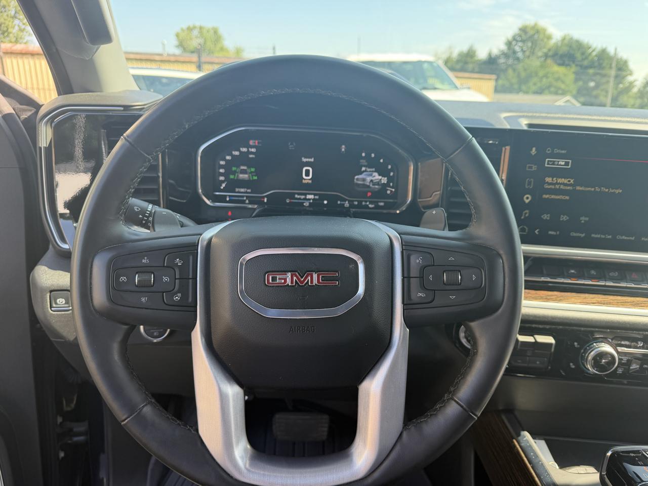 GMC Sierra 1500 4WD Crew Cab 147" Elevation 2025