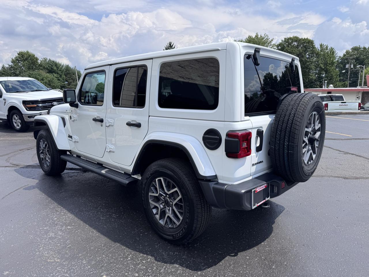 Jeep Wrangler Sahara 4 Door 4x4 2025