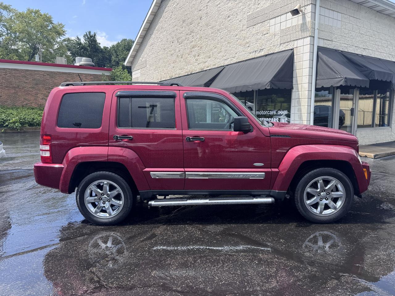 Jeep Liberty 4WD 4dr Sport Latitude 2012