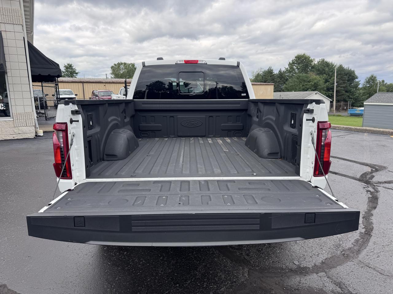 Ford F-150 XLT 4WD SuperCrew 6.5' Box 2024