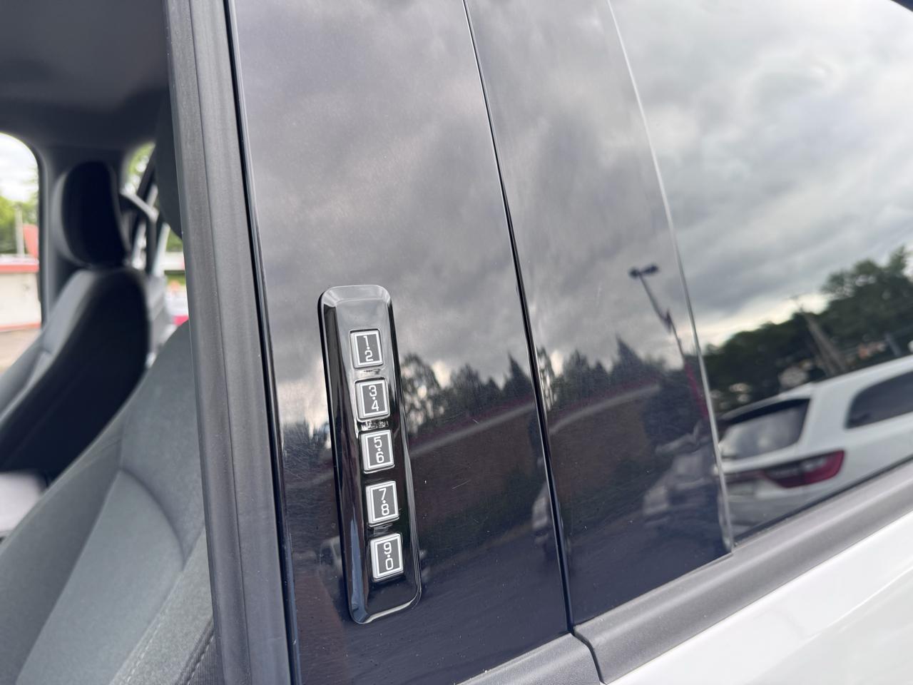 Ford F-150 XLT 4WD SuperCrew 6.5' Box 2024