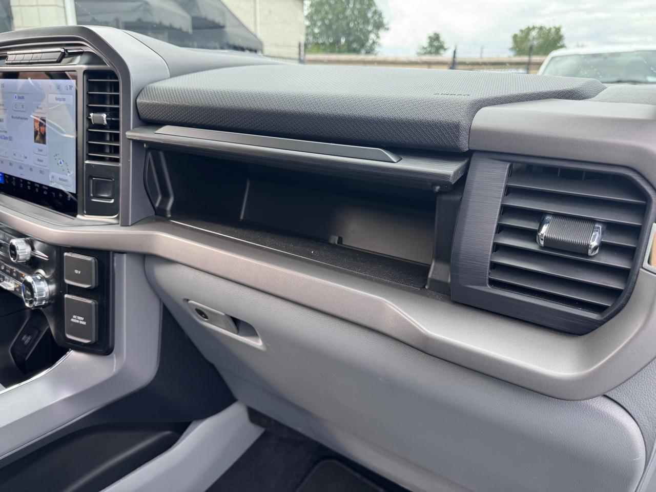 Ford F-150 XLT 4WD SuperCrew 6.5' Box 2024