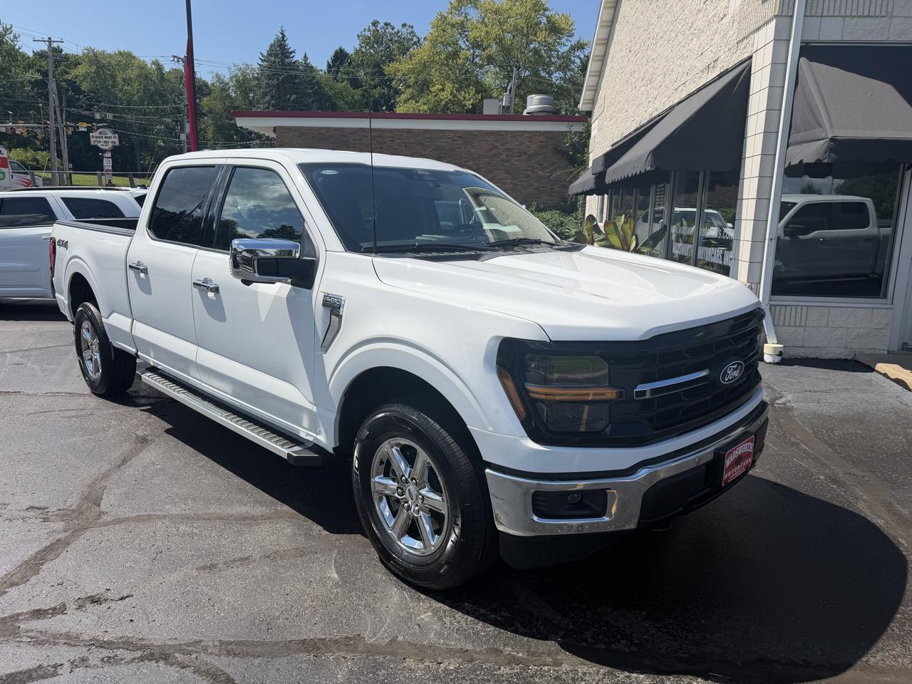 Ford F-150 XLT 4WD SuperCrew 6.5' Box 2024
