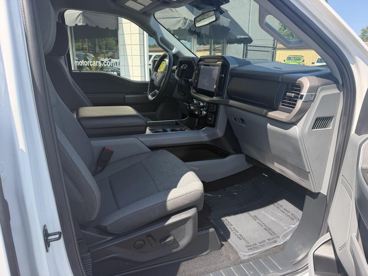 Ford F-150 XLT 4WD SuperCrew 6.5' Box 2024