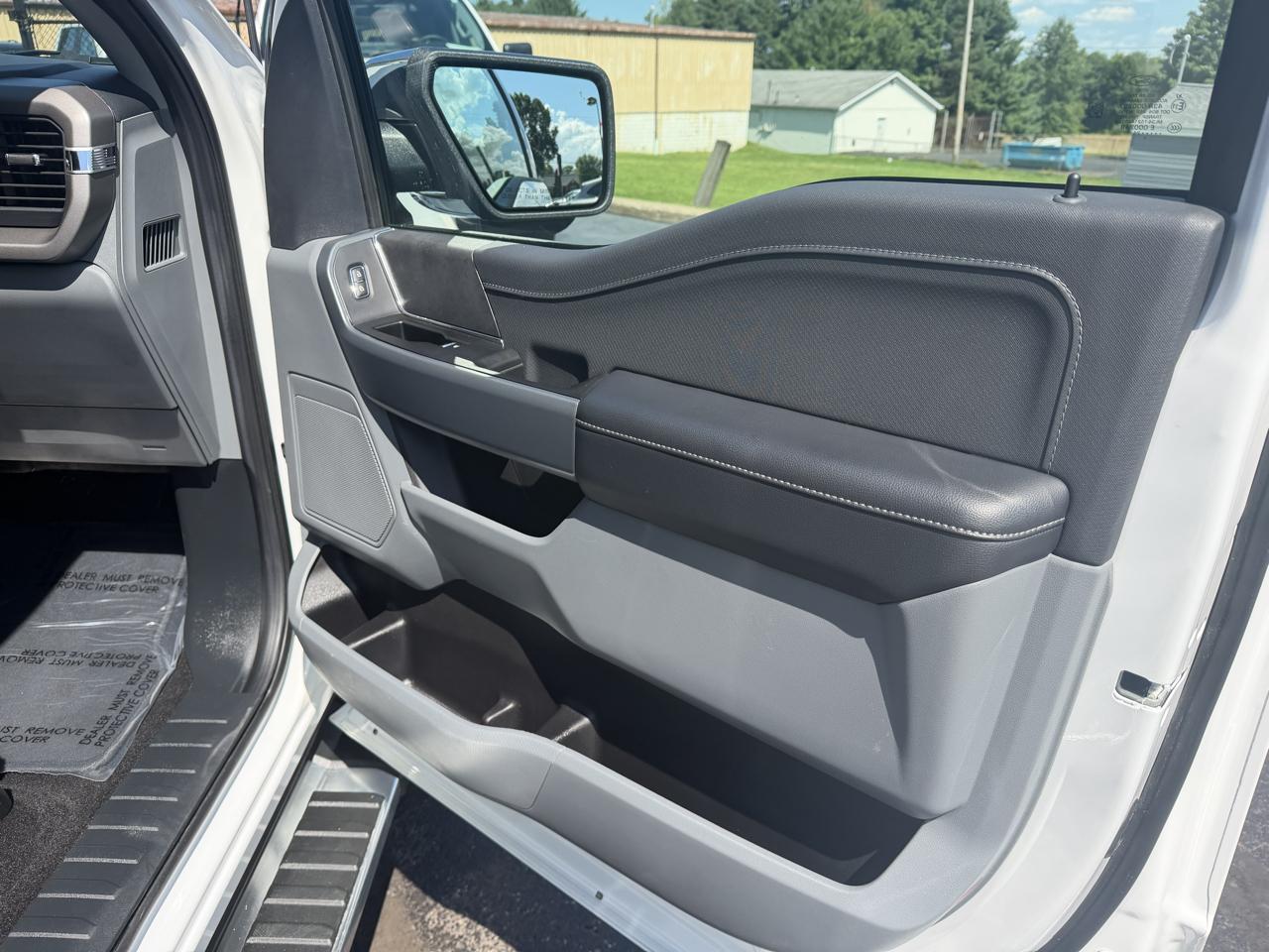 Ford F-150 XLT 4WD SuperCrew 6.5' Box 2024