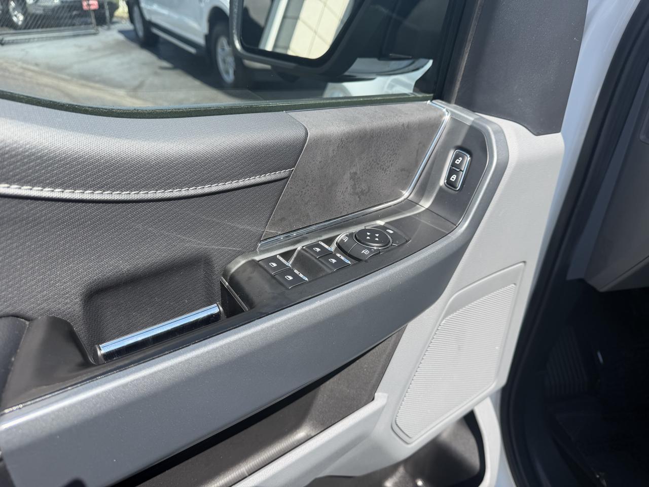 Ford F-150 XLT 4WD SuperCrew 6.5' Box 2024