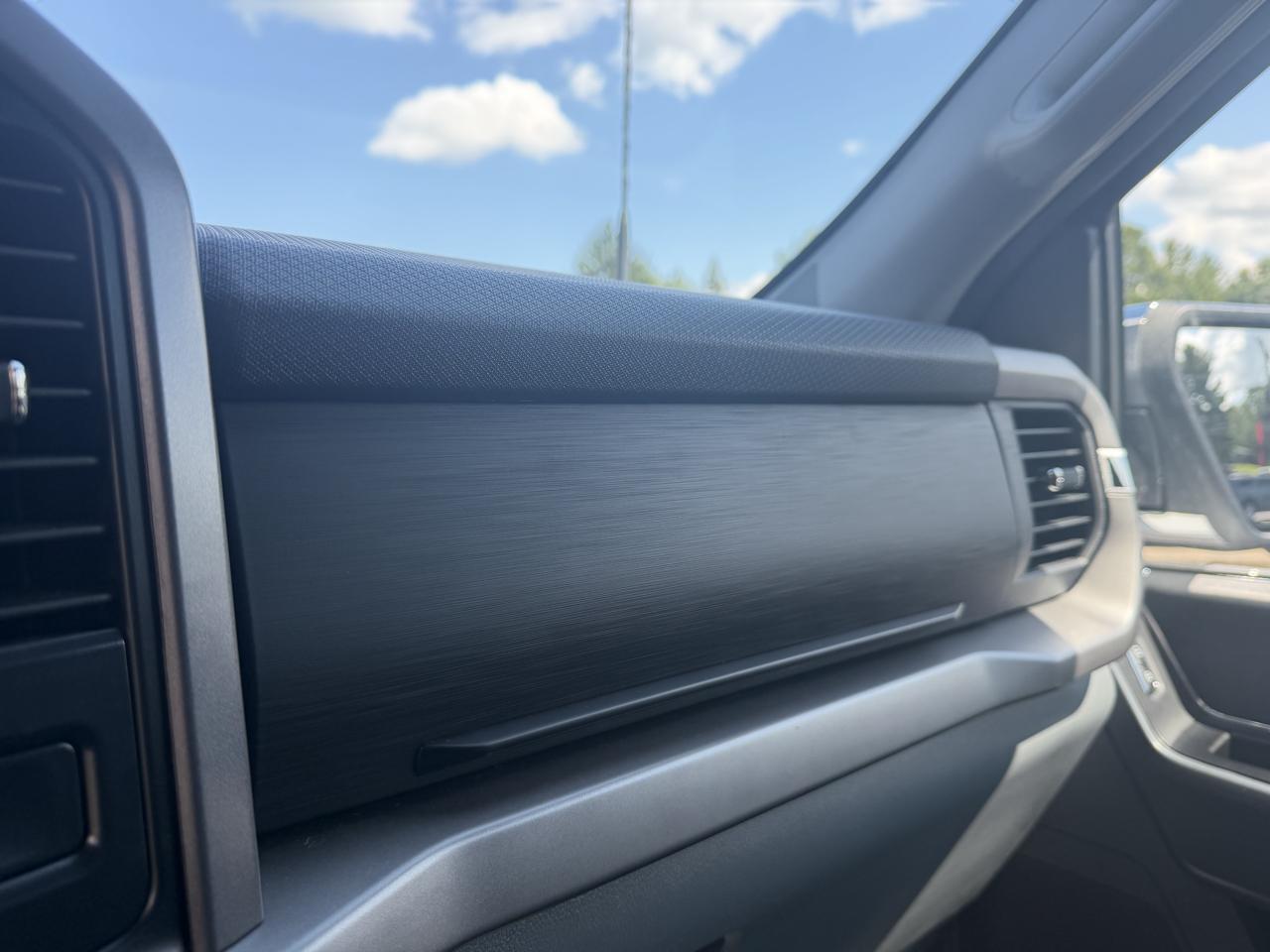 Ford F-150 XLT 4WD SuperCrew 6.5' Box 2024