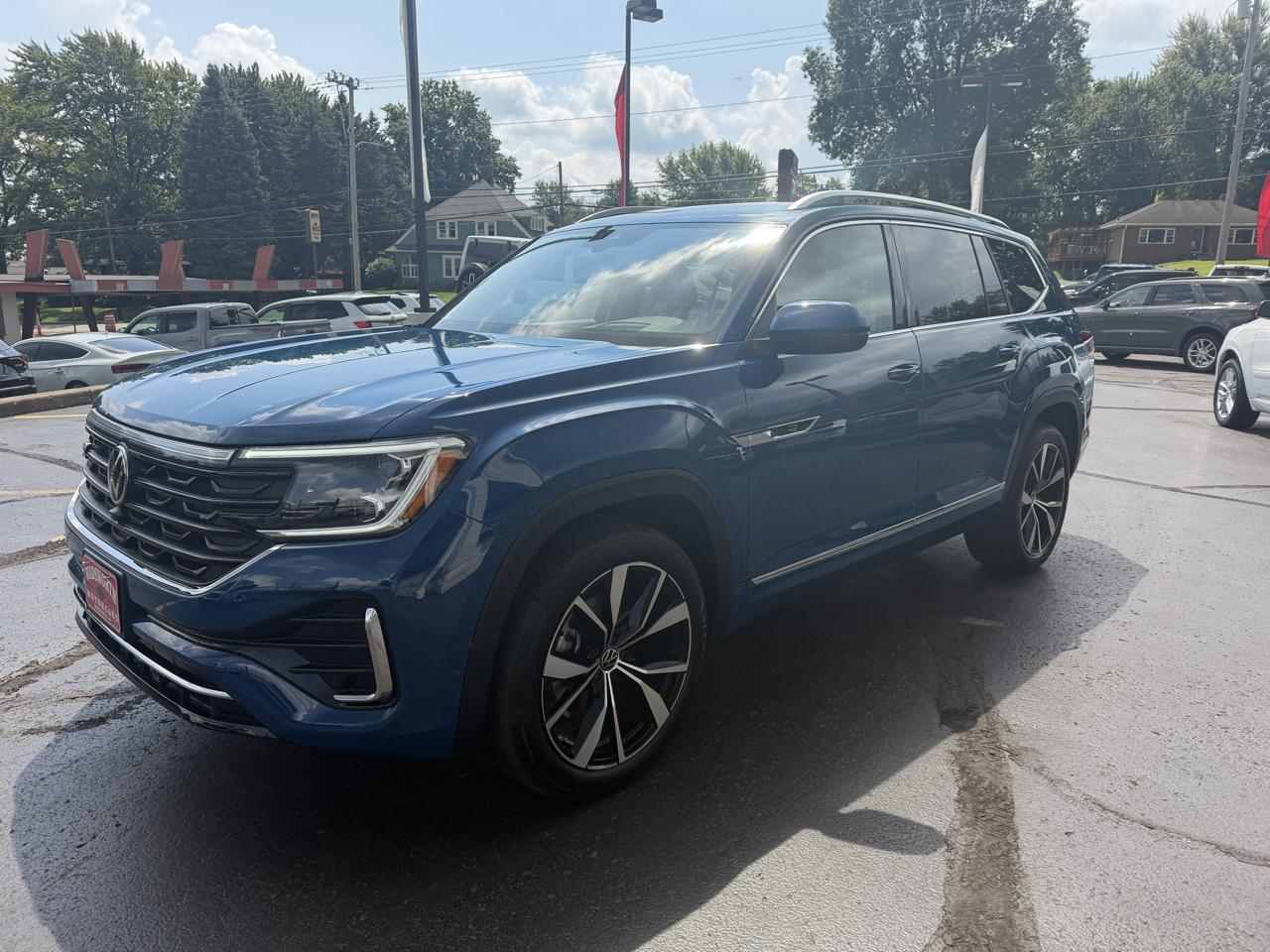 Volkswagen Atlas 2.0T SEL Premium R-Line 4MOTION 2026