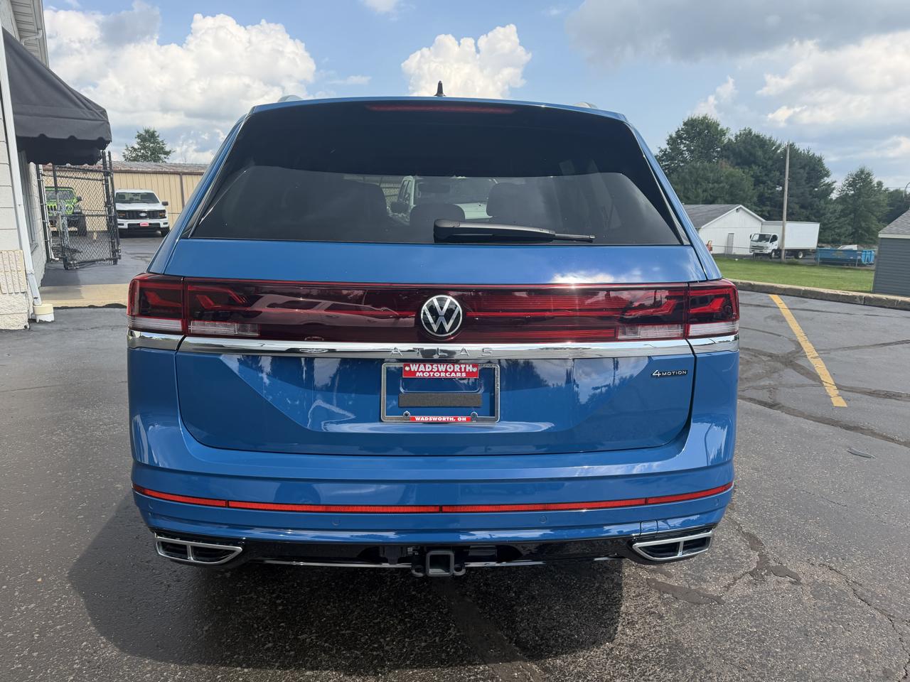 Volkswagen Atlas 2.0T SEL Premium R-Line 4MOTION 2026