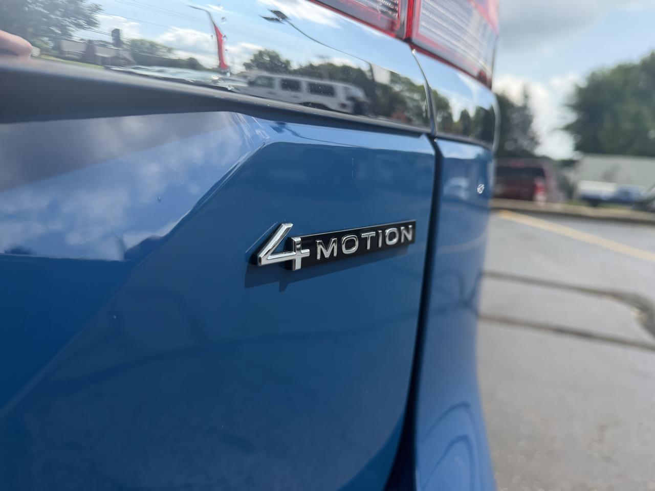 Volkswagen Atlas 2.0T SEL Premium R-Line 4MOTION 2026