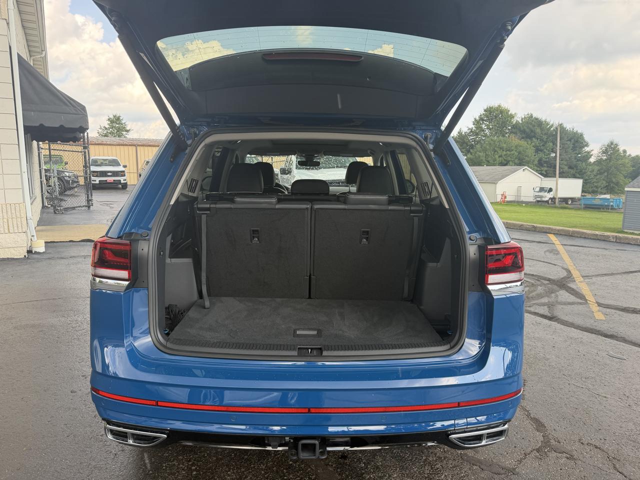 Volkswagen Atlas 2.0T SEL Premium R-Line 4MOTION 2026