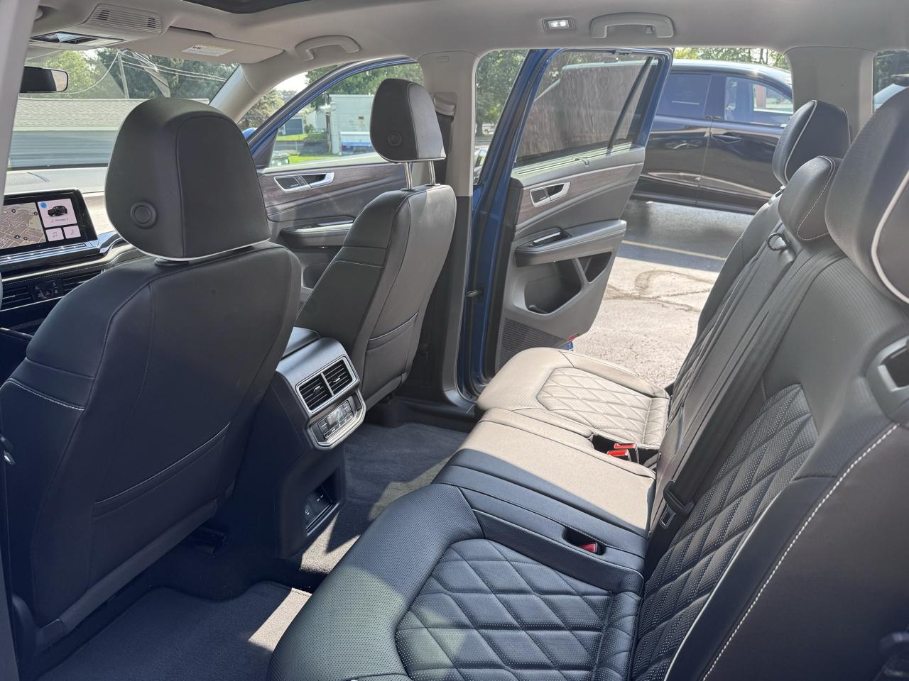 Volkswagen Atlas 2.0T SEL Premium R-Line 4MOTION 2026