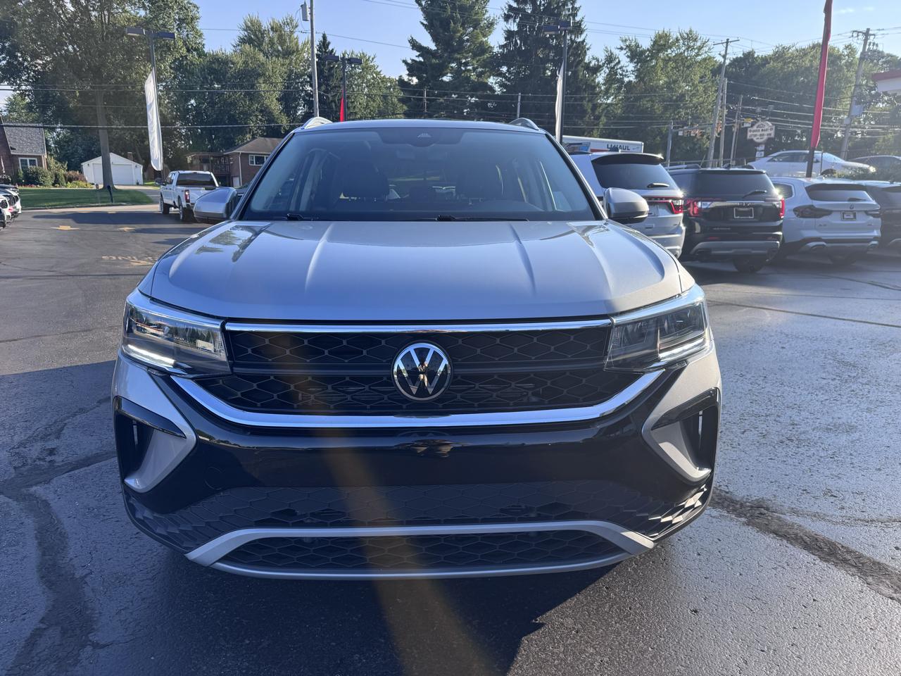 Volkswagen Taos SE FWD 2023