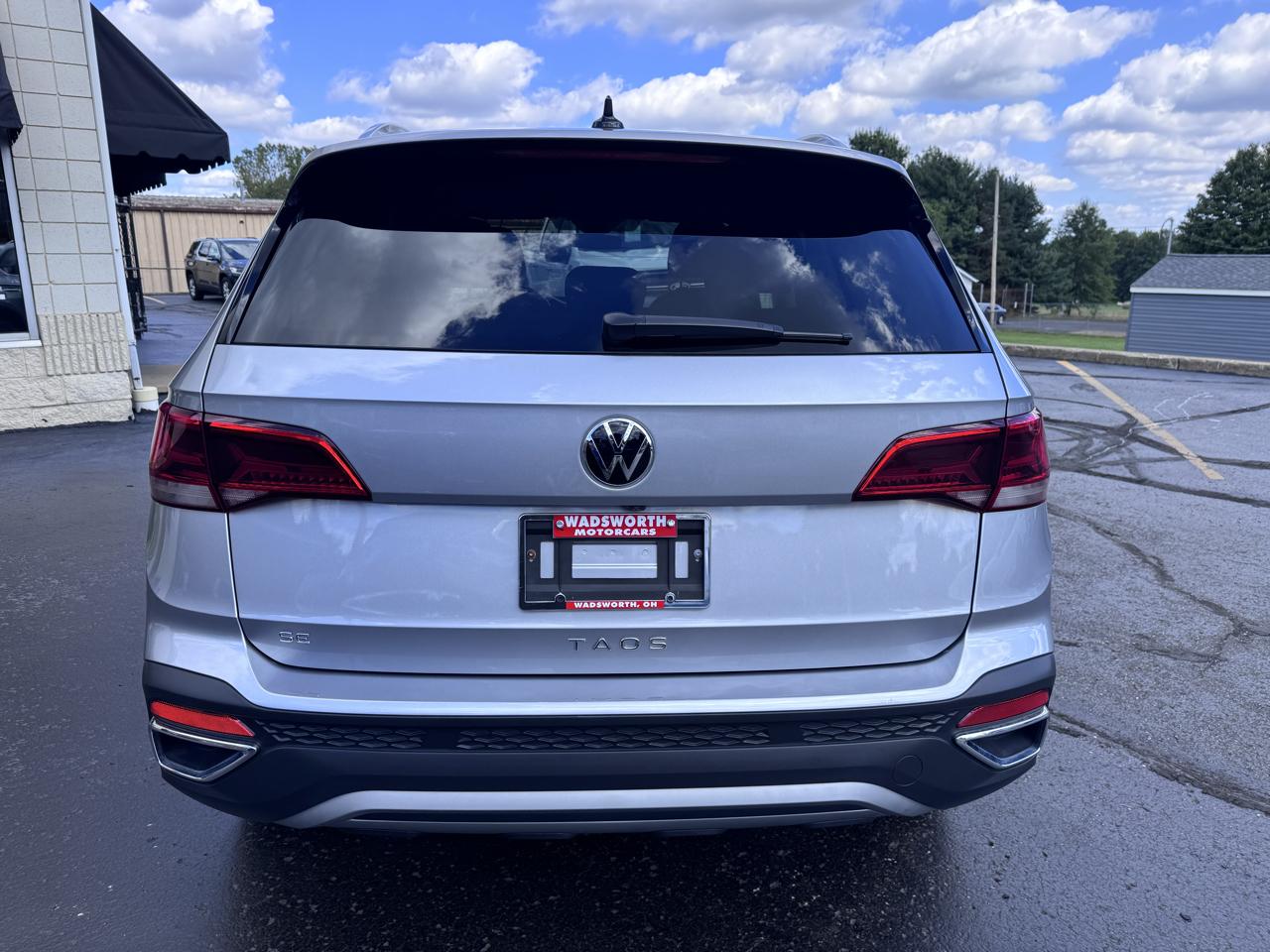 Volkswagen Taos SE FWD 2023