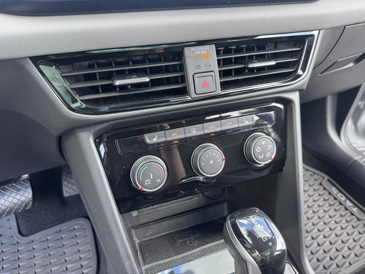 Volkswagen Taos SE FWD 2023
