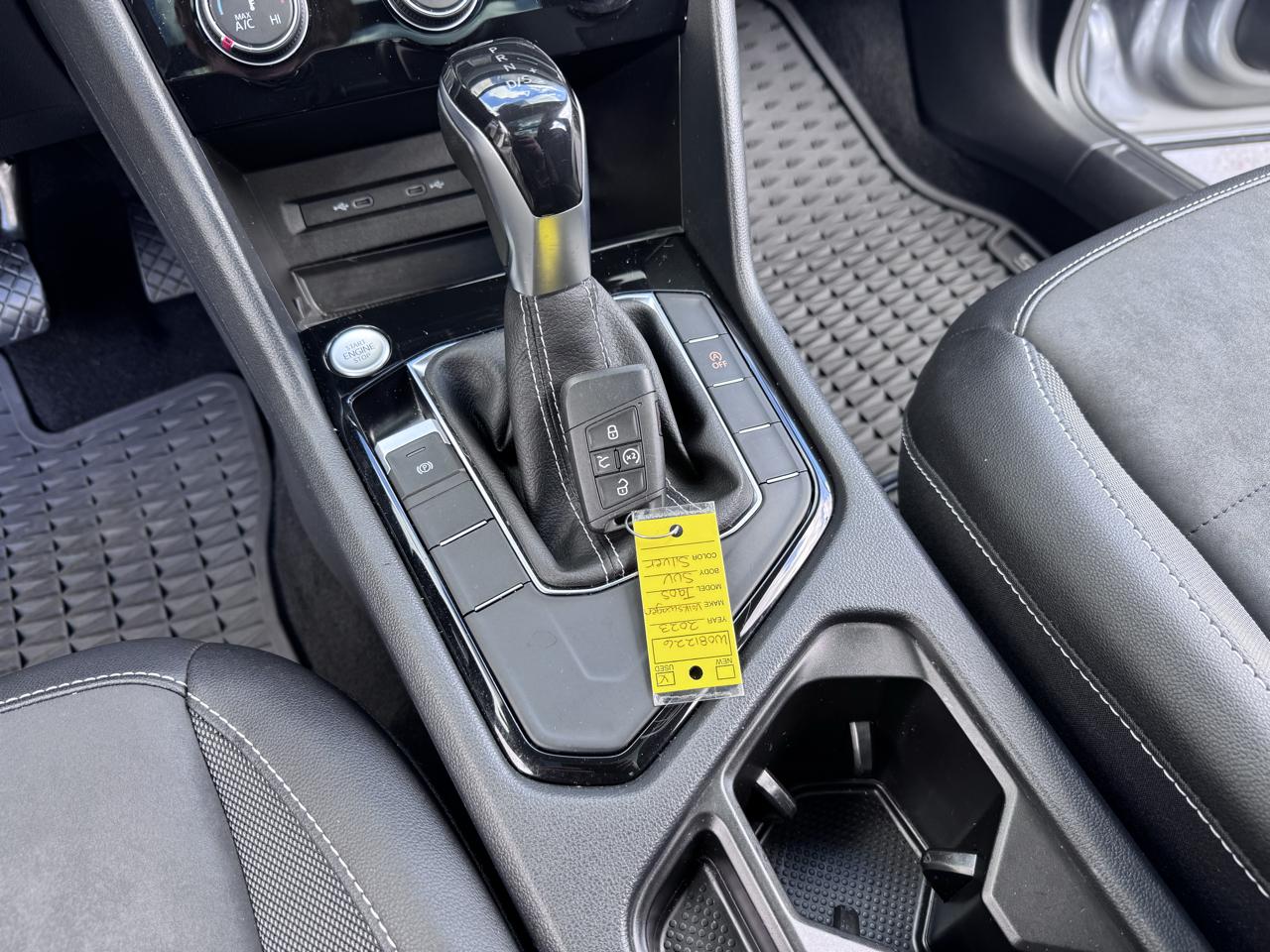 Volkswagen Taos SE FWD 2023