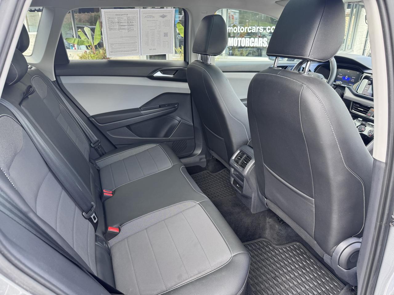 Volkswagen Taos SE FWD 2023