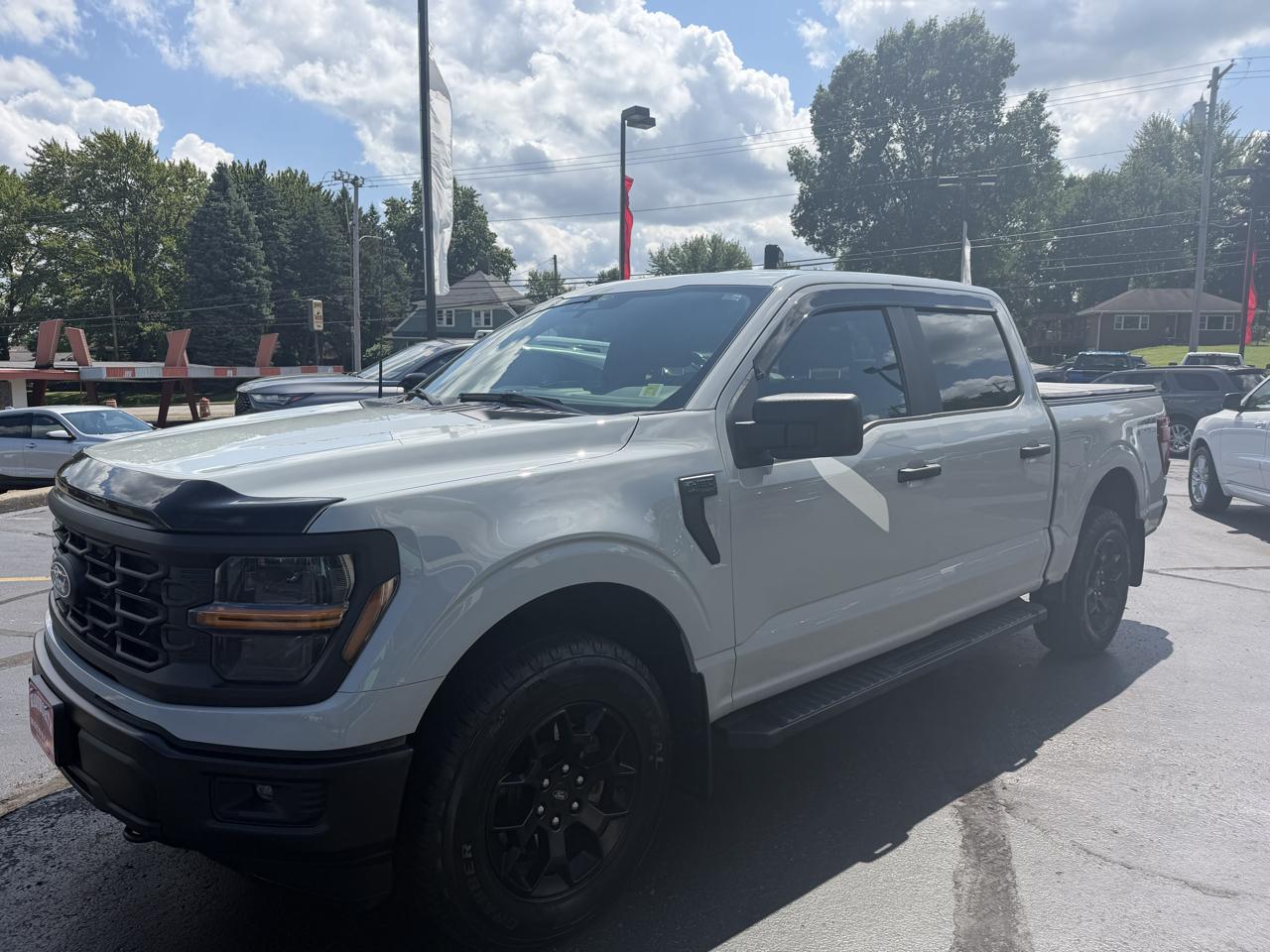 Ford F-150 4WD SuperCrew 145" STX 2024