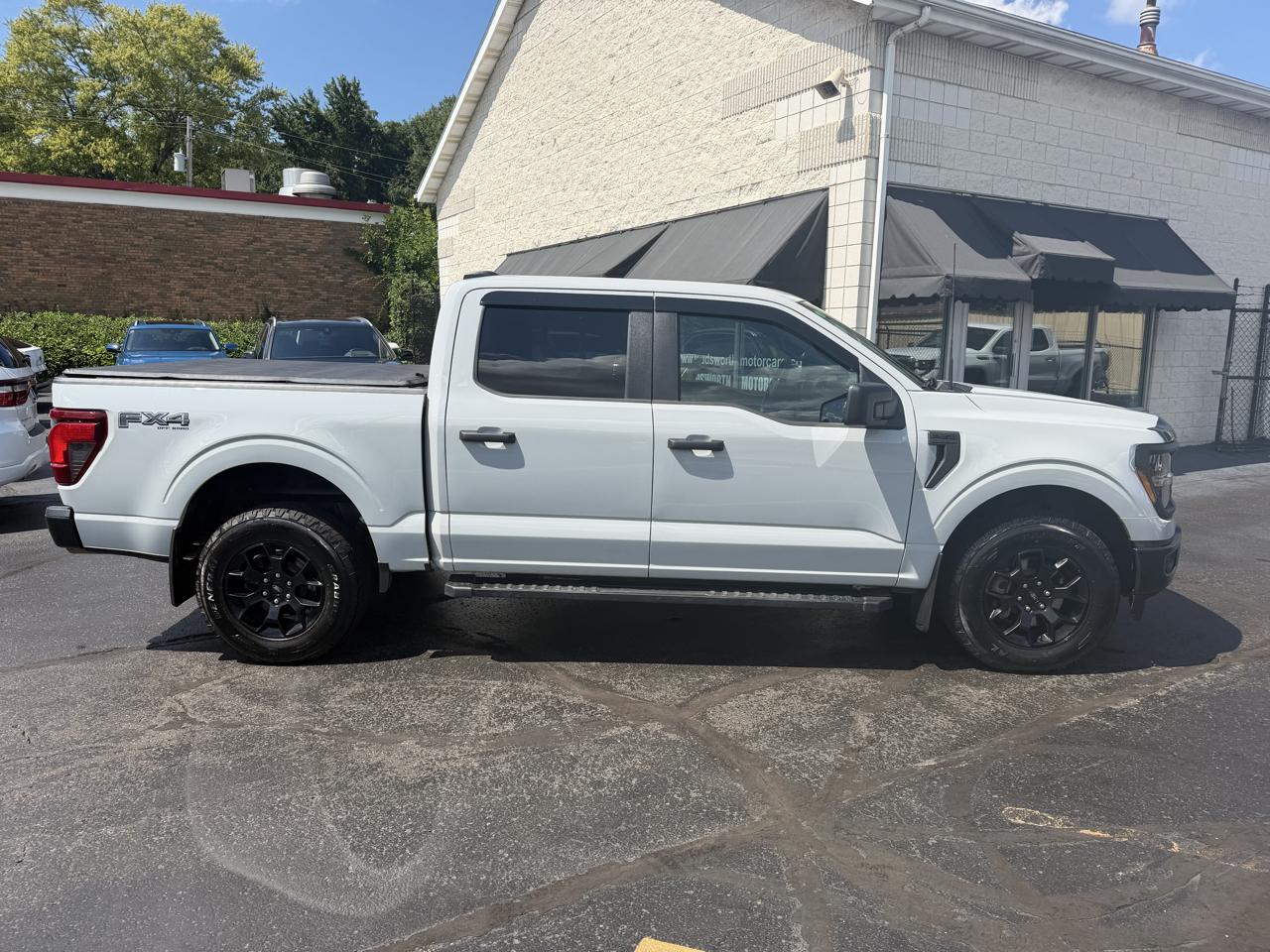 Ford F-150 4WD SuperCrew 145" STX 2024
