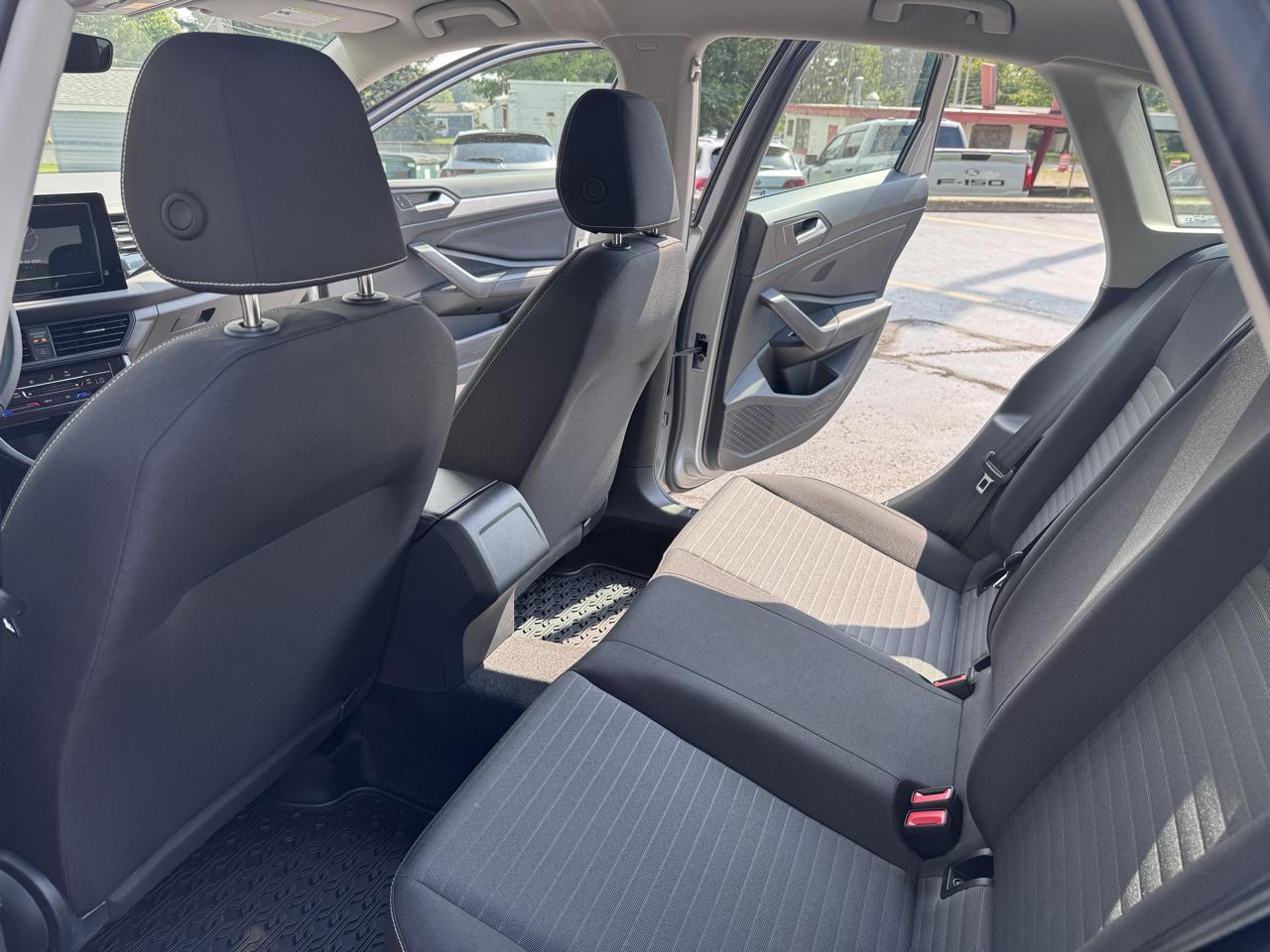 Volkswagen Jetta S Auto 2026