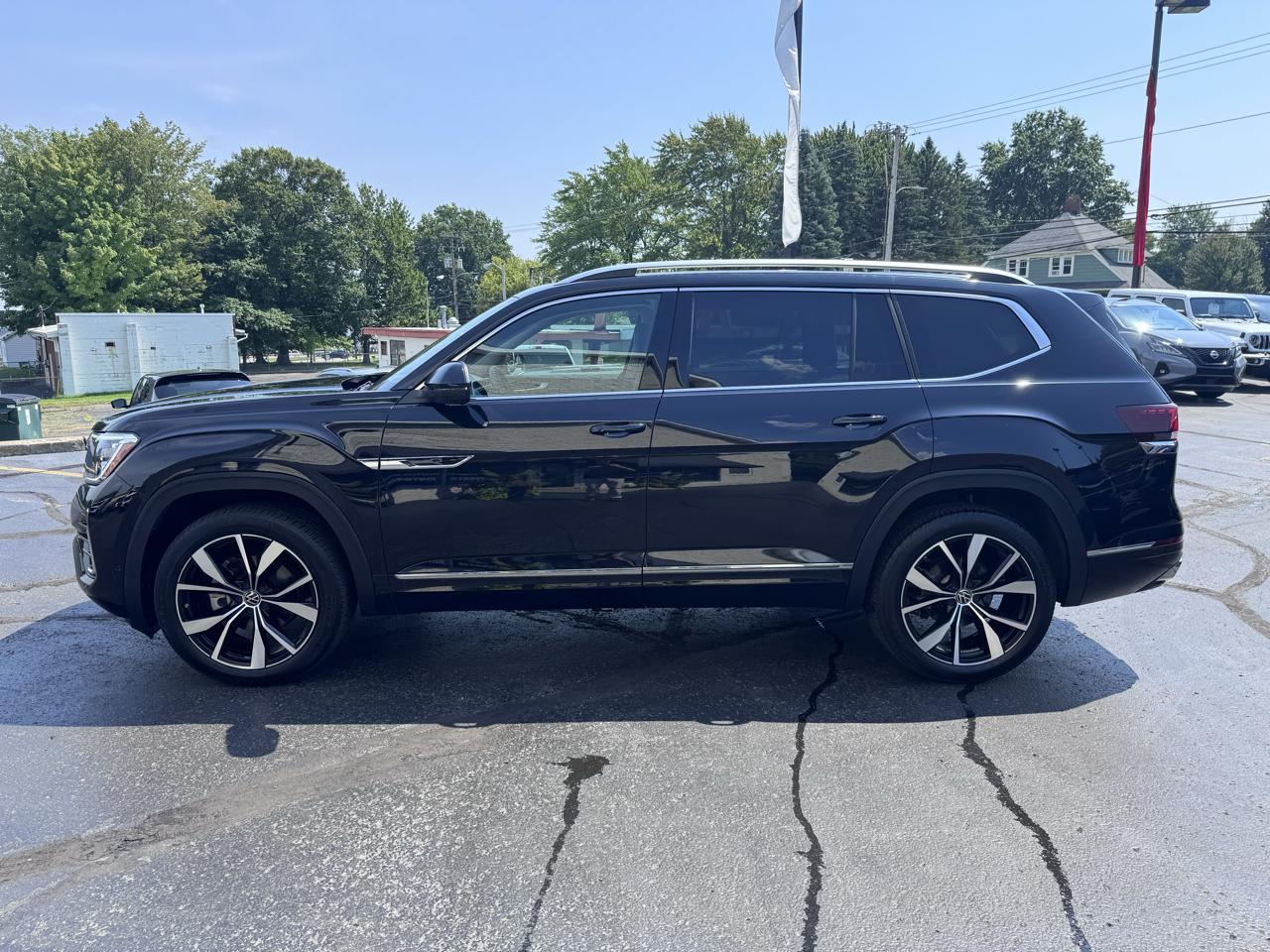 Volkswagen Atlas 2.0T SEL Premium R-Line 4MOTION 2026