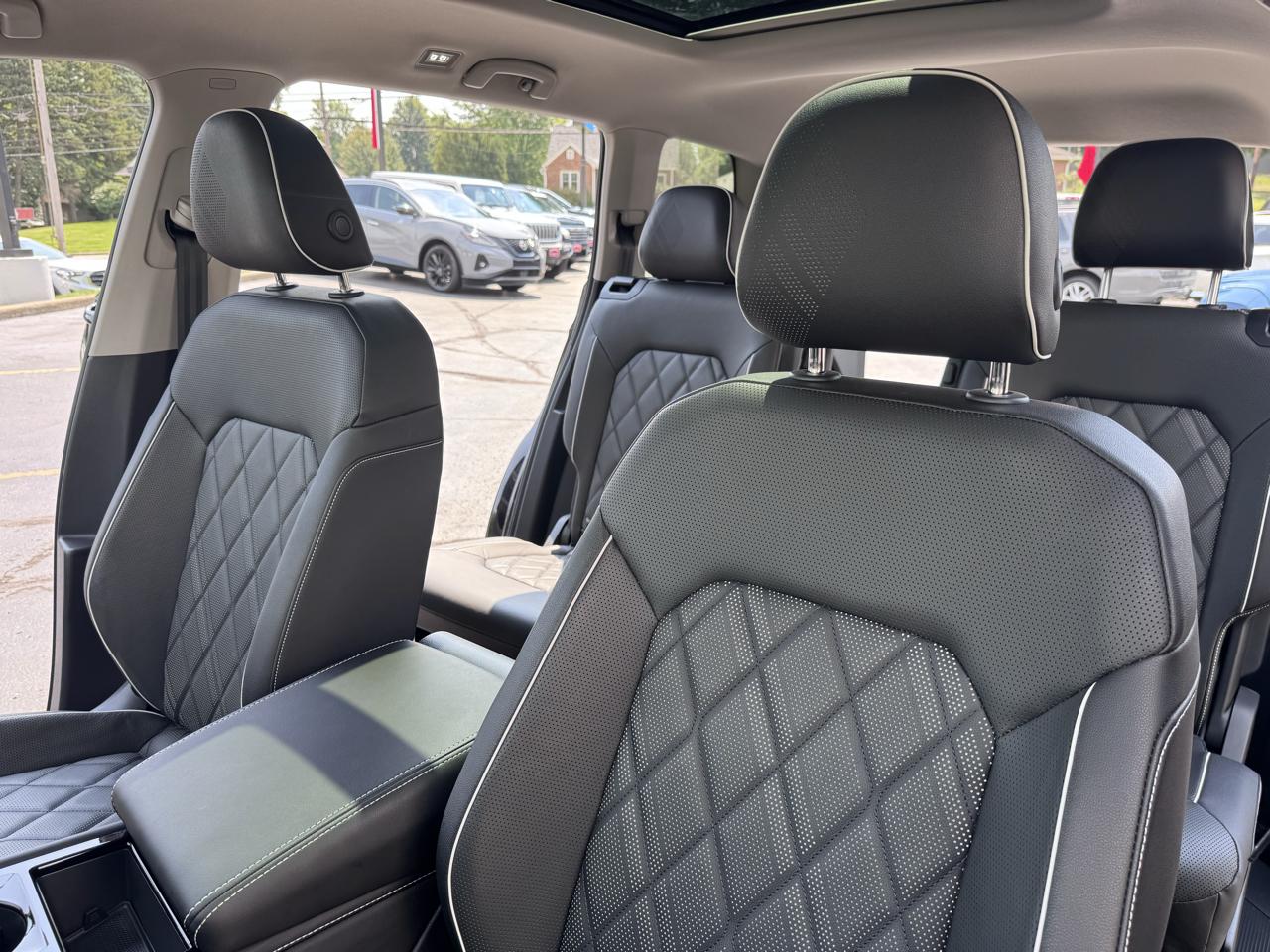 Volkswagen Atlas 2.0T SEL Premium R-Line 4MOTION 2026