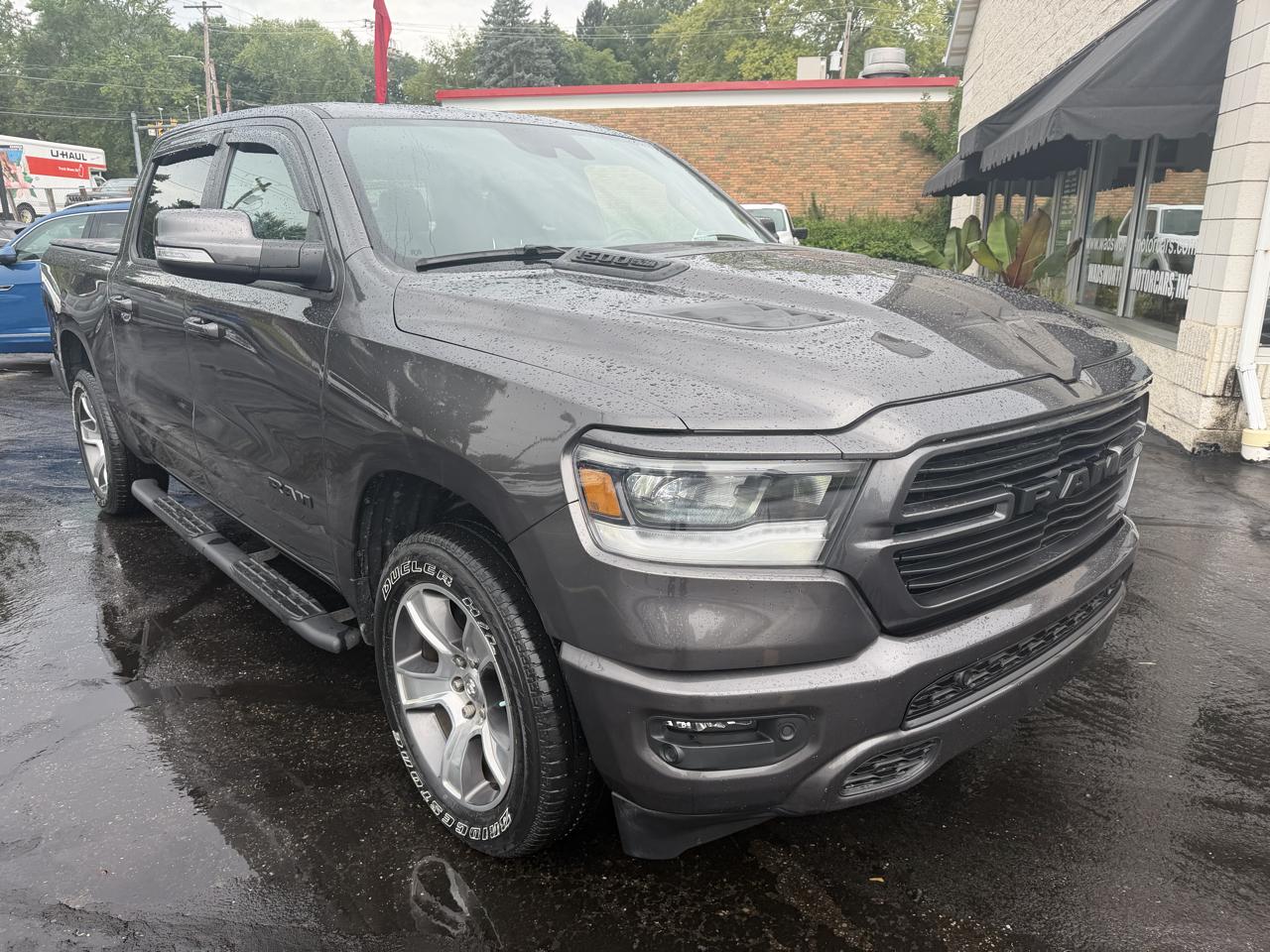 RAM 1500 Sport 4x4 Crew Cab 5'7" Box 2021
