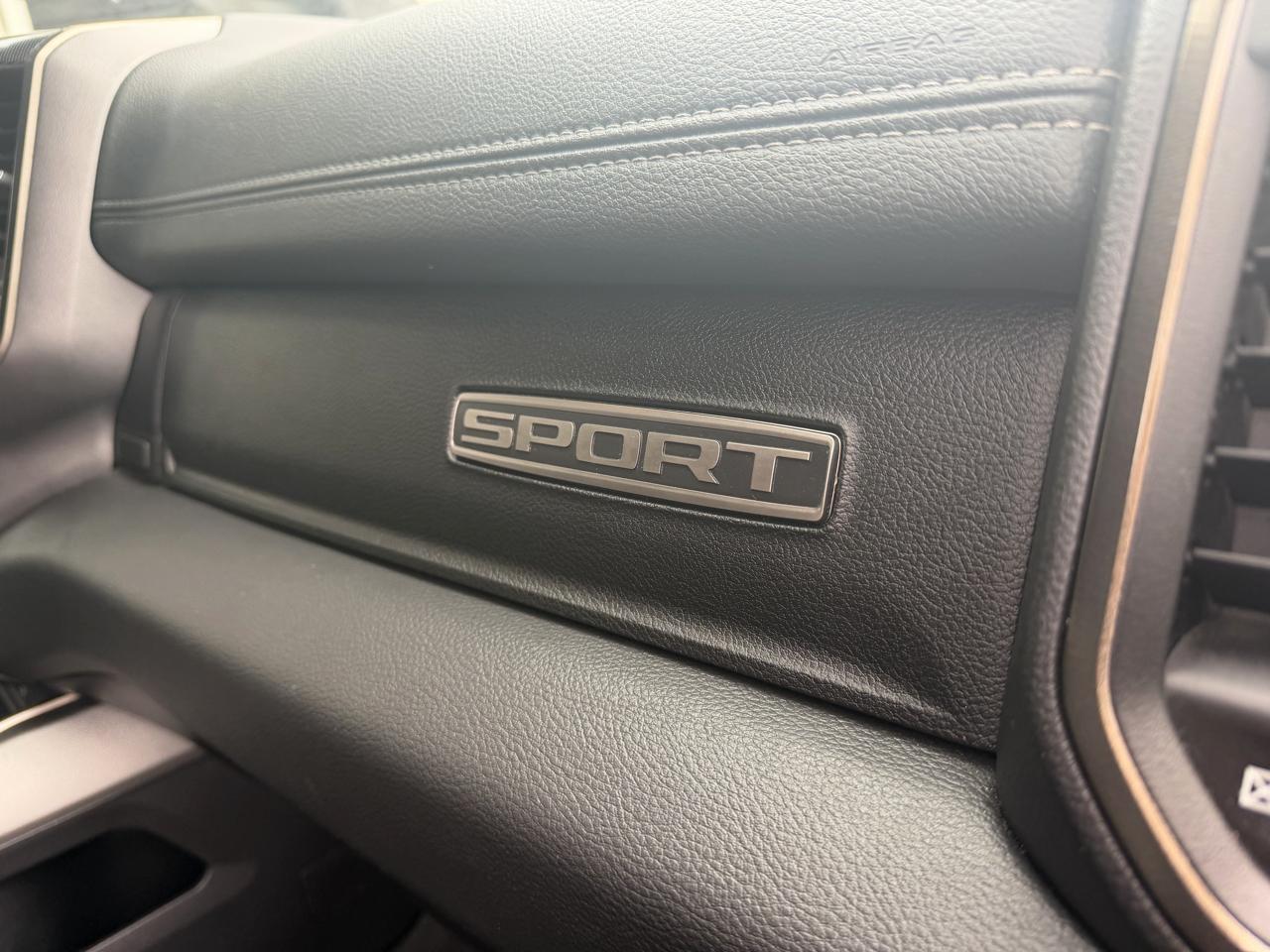 RAM 1500 Sport 4x4 Crew Cab 5'7" Box 2021