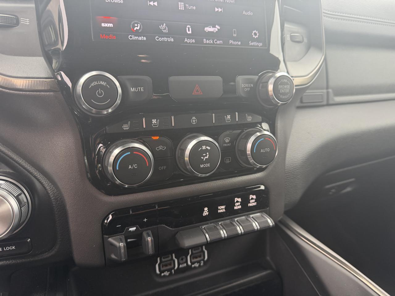 RAM 1500 Sport 4x4 Crew Cab 5'7" Box 2021