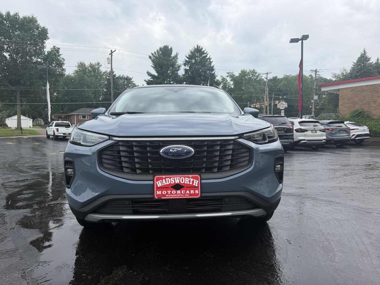 Ford Escape Platinum AWD 2025