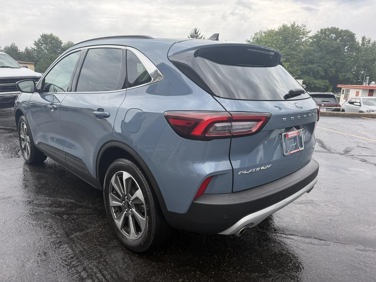 Ford Escape Platinum AWD 2025