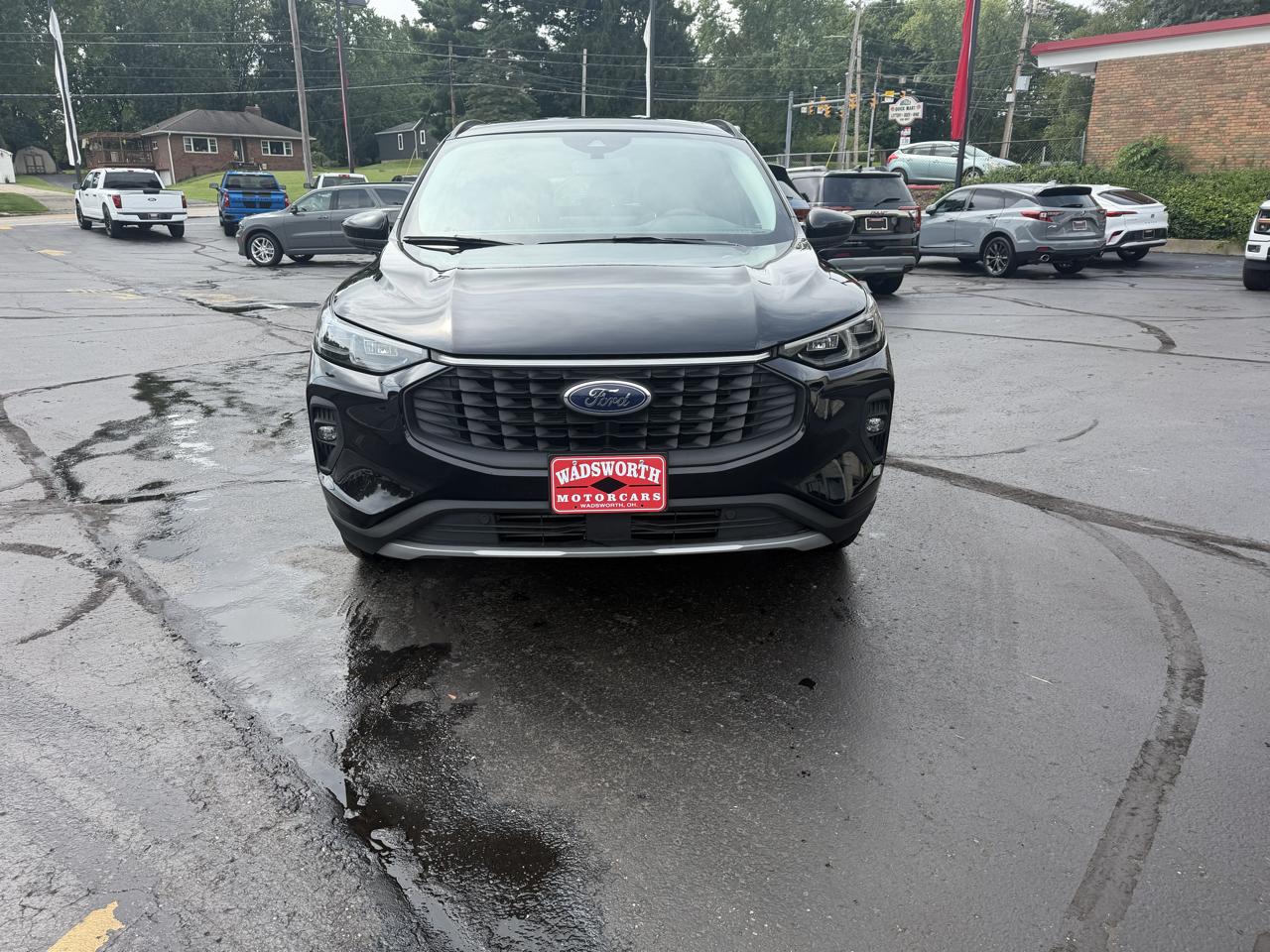 Ford Escape Platinum AWD 2025
