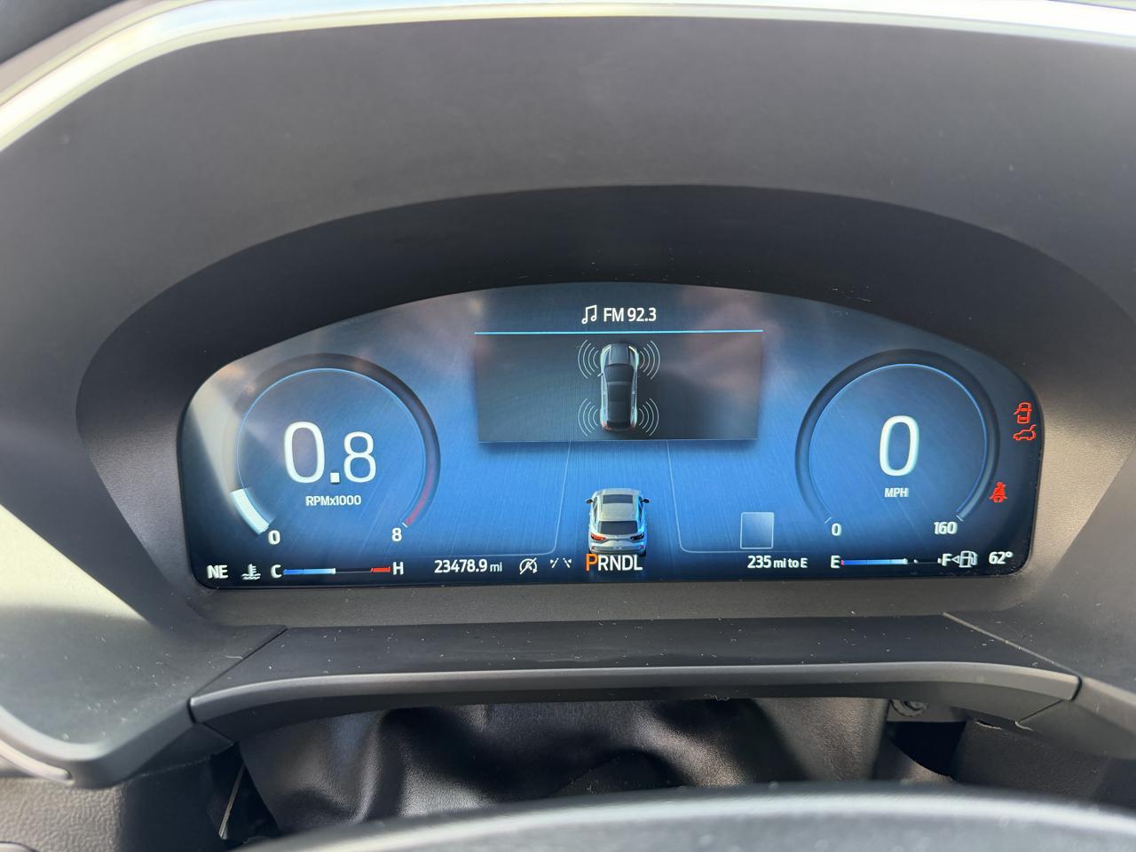 Ford Escape Platinum AWD 2025