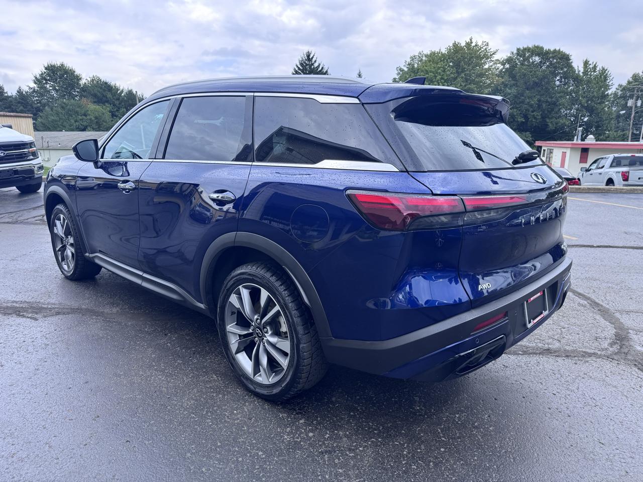 Infiniti QX60 LUXE AWD 2024
