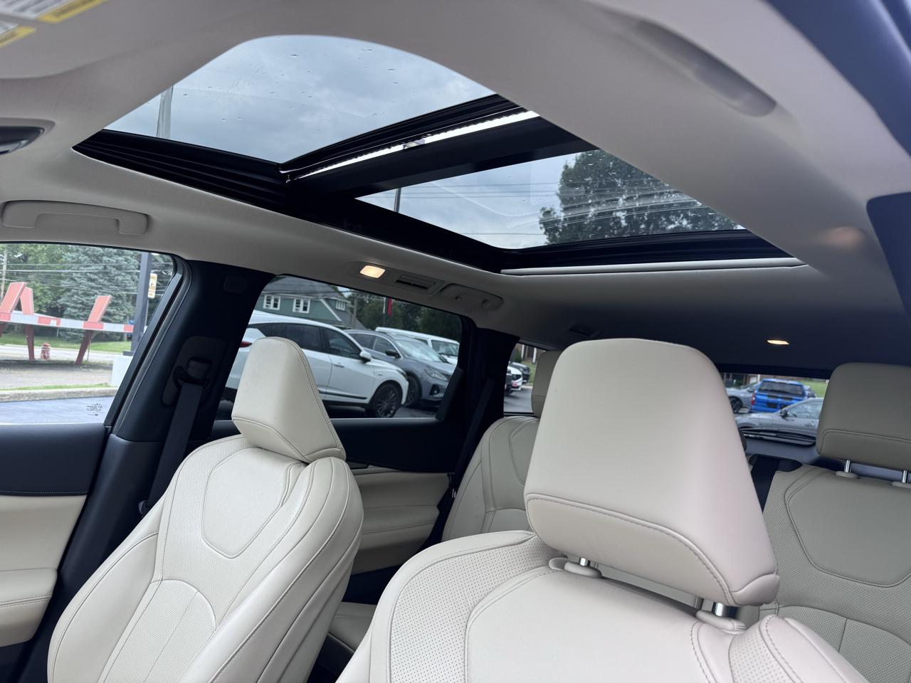 Infiniti QX60 LUXE AWD 2024