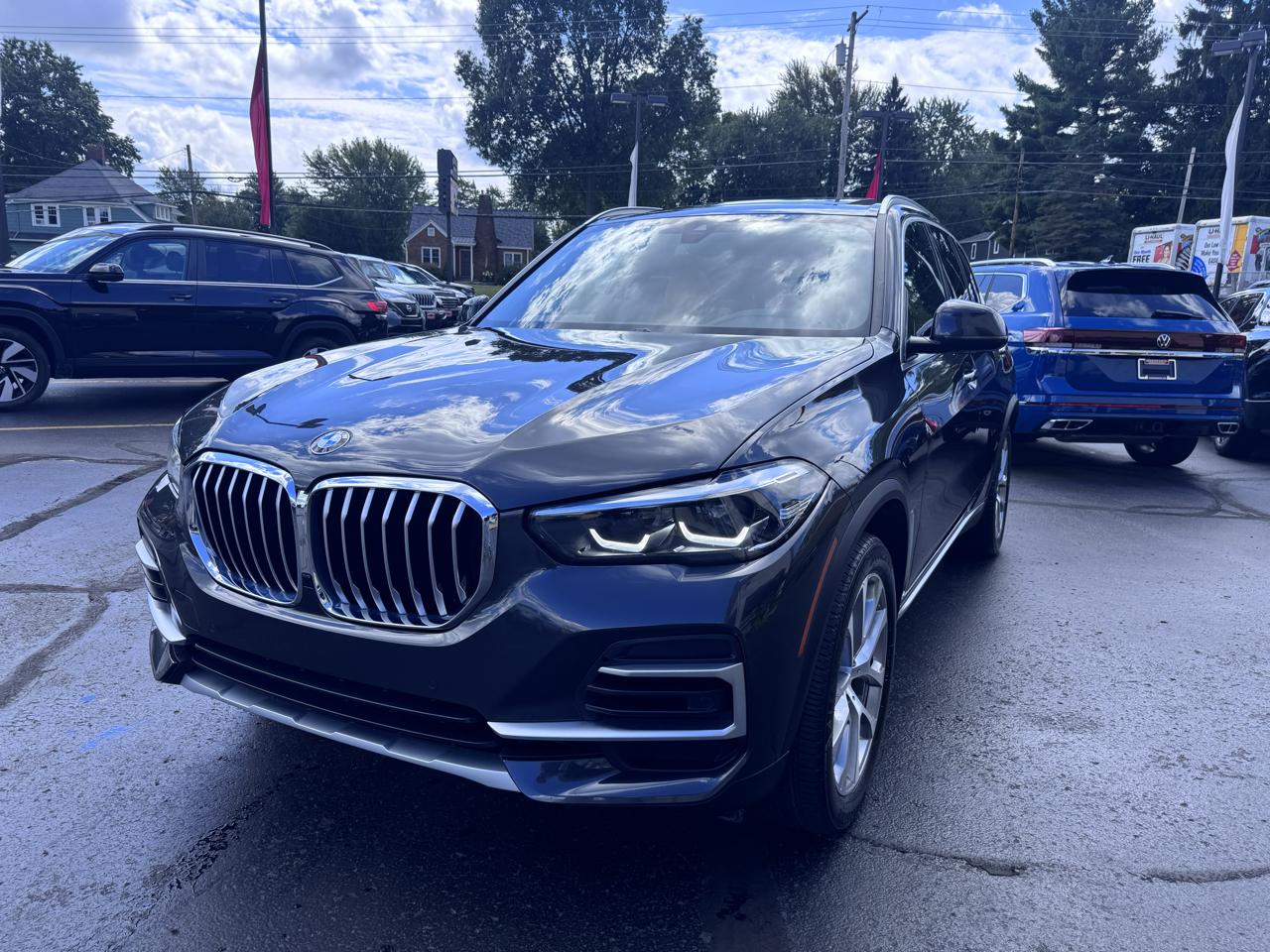 BMW X5 xDrive40i Sports Activity Vehicle 2023