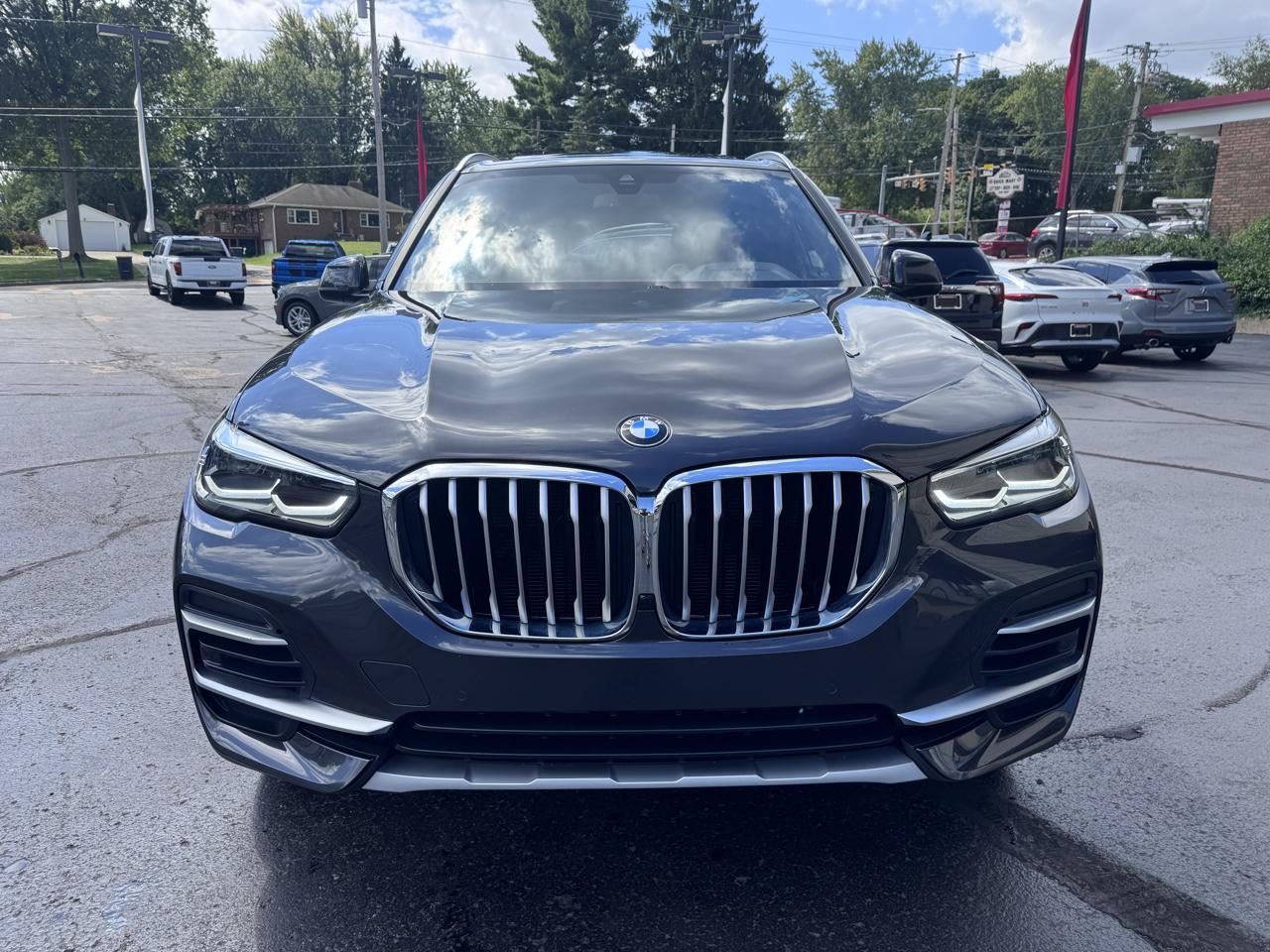 BMW X5 xDrive40i Sports Activity Vehicle 2023